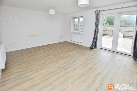 3 bedroom Terraced House for sale in Windlass Close, Loughborough, LE11