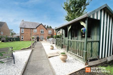 5 bedroom Detached house for sale in Belton Street, Shepshed, LE12