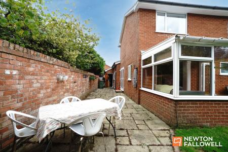4 bedroom Detached house for sale in De Verdun Avenue, Belton, LE12