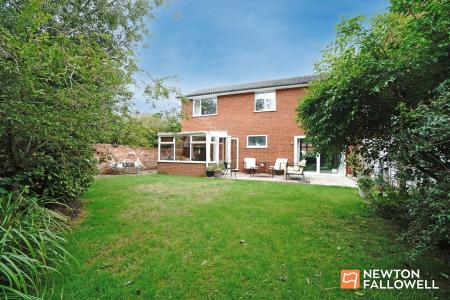 4 bedroom Detached house for sale in De Verdun Avenue, Belton, LE12
