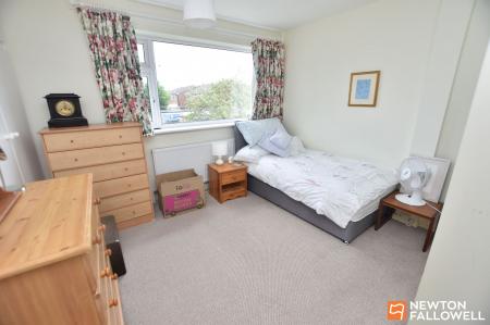 2 bedroom Terraced House for sale in Newbold Close, Sileby, LE12