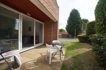 1 bedroom Flat for sale in Burns Road, Knightthorpe Court Burns Road, LE11