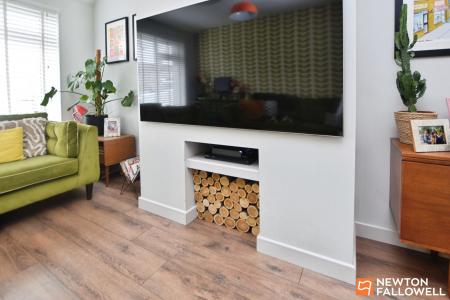 3 bedroom Semi-detached house for sale in Tiverton Road, Loughborough, LE11