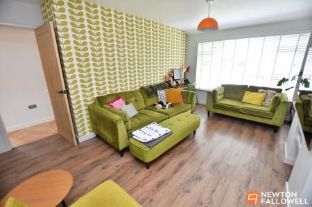 3 bedroom Semi-detached house for sale in Tiverton Road, Loughborough, LE11