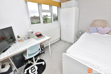 3 bedroom Semi-detached house for sale in Tiverton Road, Loughborough, LE11