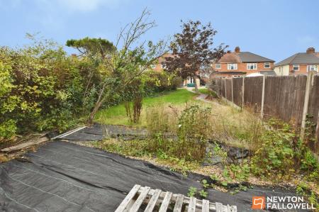 3 bedroom End of terrace house for sale in Parklands Drive, Loughborough, LE11
