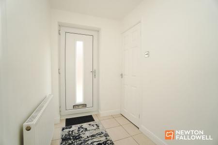 2 bedroom Semi-detached bungalow for sale in Roundhill Way, Loughborough, LE11
