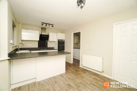 3 bedroom Detached house for sale in Dickens Close, Sileby, LE12