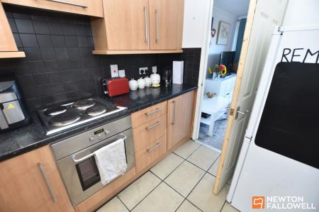 1 bedroom Maisonette for sale in Burns Road, Knightthorpe Court Burns Road, LE11