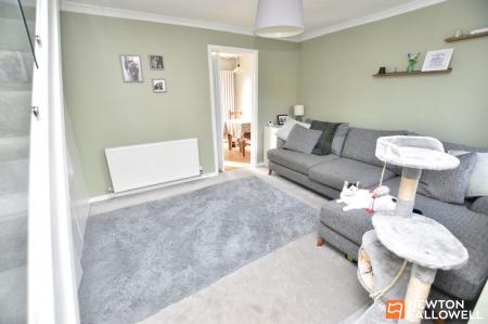 2 bedroom Terraced House for sale in Glebe Close, Mountsorrel, LE12