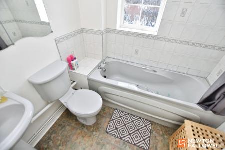 2 bedroom Terraced House for sale in Glebe Close, Mountsorrel, LE12