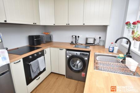 2 bedroom Terraced House for sale in Glebe Close, Mountsorrel, LE12