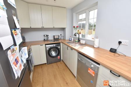 2 bedroom Terraced House for sale in Glebe Close, Mountsorrel, LE12