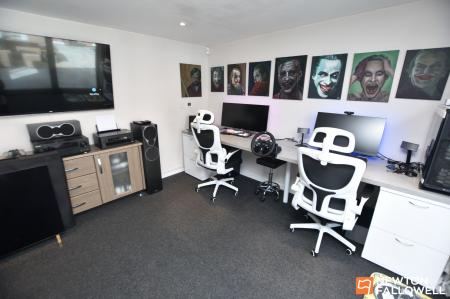 3 bedroom Terraced House for sale in Huston Close, Barrow Upon Soar, LE12