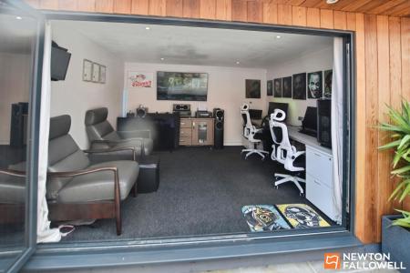 3 bedroom Terraced House for sale in Huston Close, Barrow Upon Soar, LE12