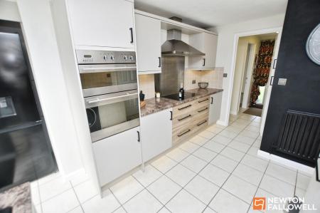 3 bedroom Terraced House for sale in Huston Close, Barrow Upon Soar, LE12