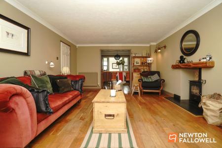 4 bedroom Detached house for sale in Kings Brook Close, Rempstone, LE12