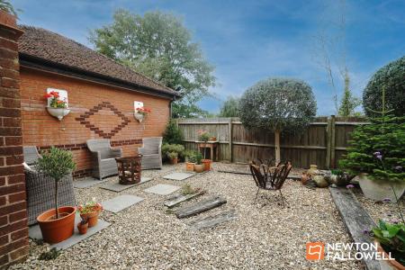 4 bedroom Detached house for sale in Kings Brook Close, Rempstone, LE12