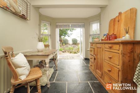 4 bedroom Detached house for sale in Kings Brook Close, Rempstone, LE12