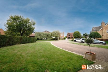 4 bedroom Detached house for sale in Kings Brook Close, Rempstone, LE12