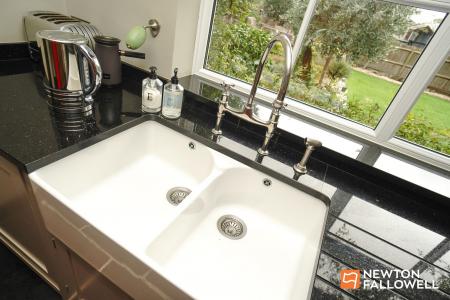 4 bedroom Detached house for sale in Kings Brook Close, Rempstone, LE12