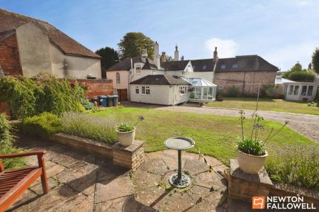 3 bedroom Link detached house for sale in Leake Road, Gotham, NG11