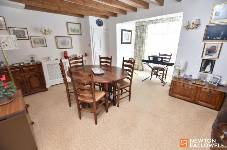 3 bedroom Link detached house for sale in Leake Road, Gotham, NG11