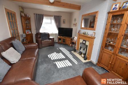 3 bedroom Semi-detached house for sale in Shelthorpe Road, Loughborough, LE11