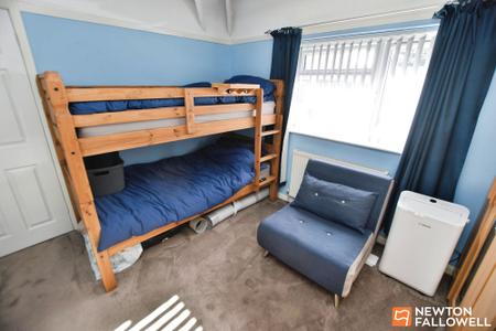 3 bedroom Semi-detached house for sale in Shelthorpe Road, Loughborough, LE11