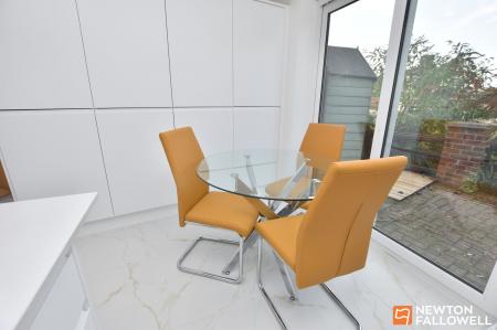 2 bedroom Semi-detached house for sale in Bridgeside Cottages, Loughborough, LE11