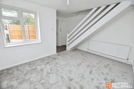 2 bedroom Semi-detached house for sale in Deanside Drive, Loughborough, LE11