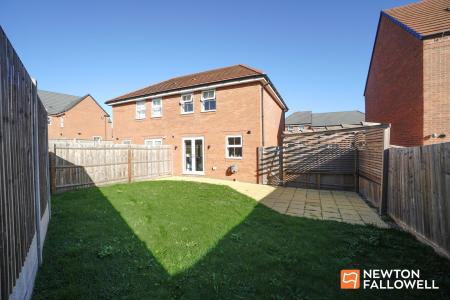 3 bedroom Semi-detached house for sale in Pankhurst Close, East Leake, LE12