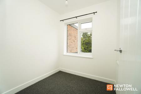 3 bedroom Terraced House for sale in Whitehouse Avenue, Loughborough, LE11