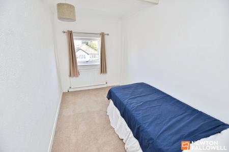 3 bedroom Semi-detached house for sale in Meadow End, Gotham, NG11