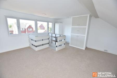 3 bedroom Semi-detached house for sale in Meadow End, Gotham, NG11