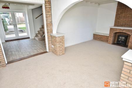 3 bedroom Semi-detached house for sale in Meadow End, Gotham, NG11