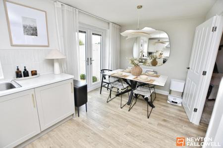 3 bedroom Terraced House for sale in Evans Road, East Leake, LE12
