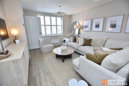 3 bedroom Terraced House for sale in Evans Road, East Leake, LE12