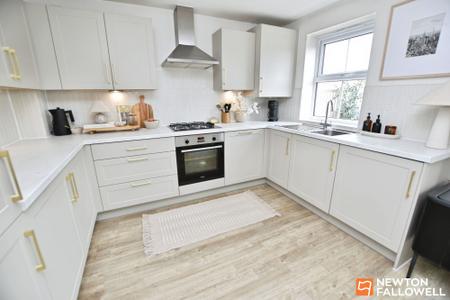 3 bedroom Terraced House for sale in Evans Road, East Leake, LE12