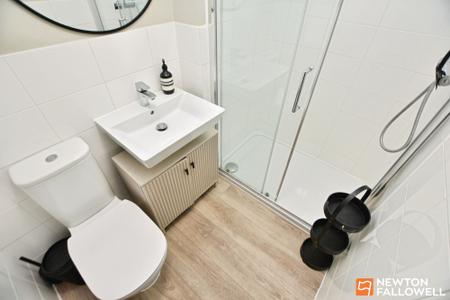 3 bedroom Terraced House for sale in Evans Road, East Leake, LE12