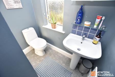 3 bedroom Semi-detached house for sale in Hathern Road, Shepshed, LE12