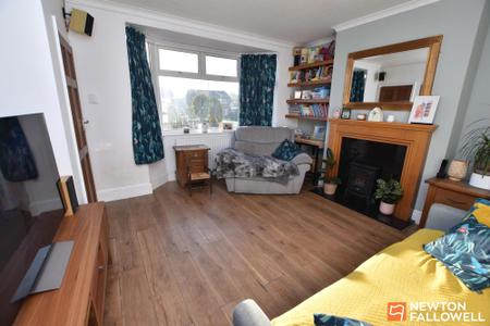 3 bedroom Semi-detached house for sale in Hathern Road, Shepshed, LE12