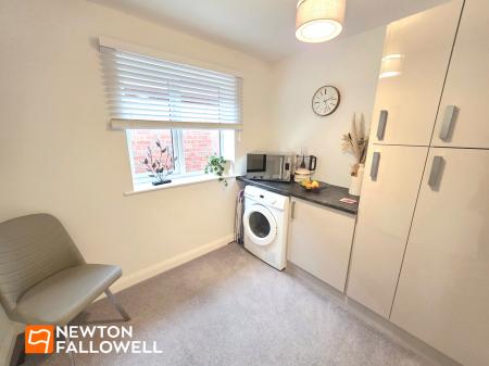 3 bedroom Detached bungalow for sale in Crown Green, Mansfield, NG19