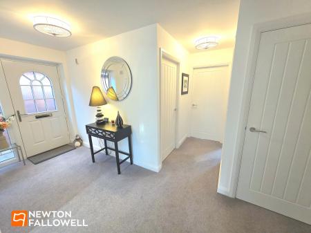 3 bedroom Detached bungalow for sale in Crown Green, Mansfield, NG19