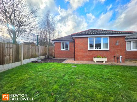 3 bedroom Detached bungalow for sale in Crown Green, Mansfield, NG19