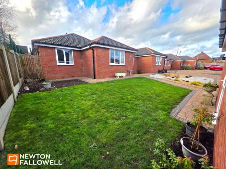 3 bedroom Detached bungalow for sale in Crown Green, Mansfield, NG19