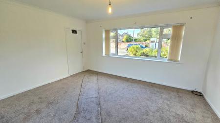 3 bedroom Detached house for sale in Hardwick Drive, Ollerton, NG22