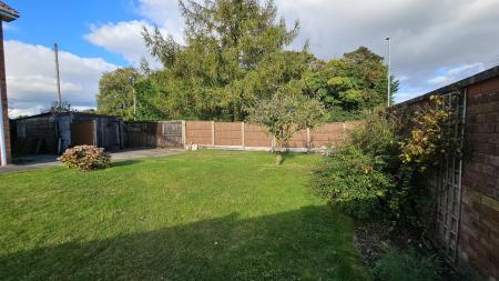 3 bedroom Detached house for sale in Hardwick Drive, Ollerton, NG22