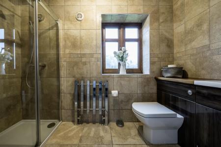 6 bedroom Character Property for sale in Mansfield Road, Papplewick, NG15