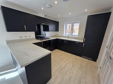 Maypole Road, Mansfield, NG19